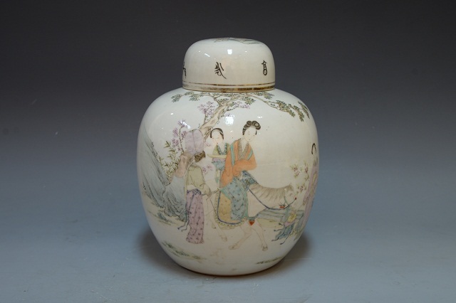 Maid riding a horse in a pastel-lied jar